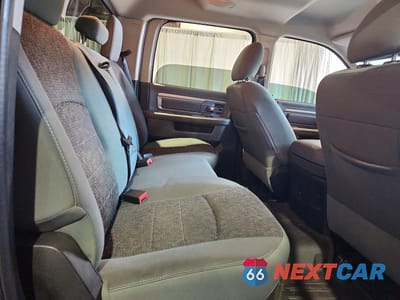 Zdjęcie 10 z 12 samochodu: 2016 RAM 1500 SLT VIN:1C6RR7LG2GS335720 - miniatura