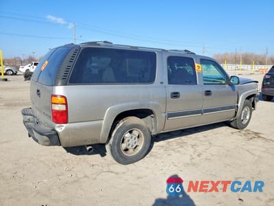 Trzecie zdjęcie samochodu z tyłu: 2001 CHEVROLET SUBURBAN C1500 VIN:3GNEC16T91G174318 - miniatura