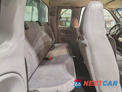 Zdjęcie 10 z 12 samochodu: 2001 DODGE RAM 1500 VIN:3B7HF13Y61G706654 - miniatura