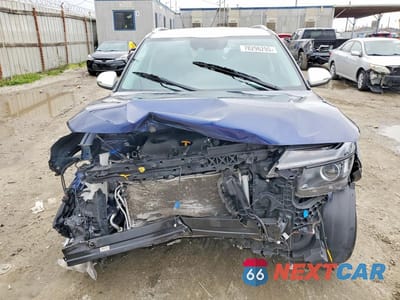 Piąte zdjęcie samochodu w środku: 2024 KIA SELTOS S VIN:KNDEUCAA6R7603641 - miniatura