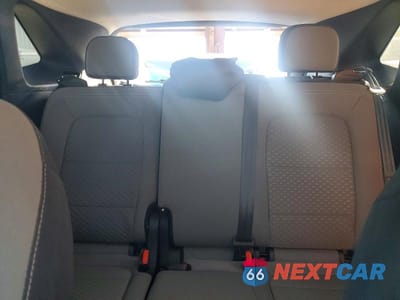 Zdjęcie 10 z 12 samochodu: 2021 FORD ESCAPE SE VIN:1FMCU0G60MUA12333 - miniatura