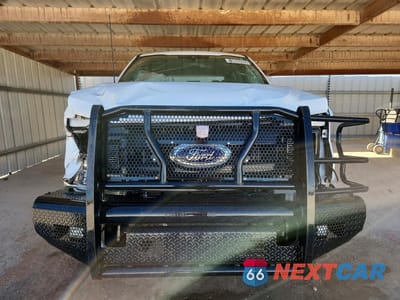 Piąte zdjęcie samochodu w środku: 2022 FORD F250 VIN:1FT7W2B61NEC70309 - miniatura