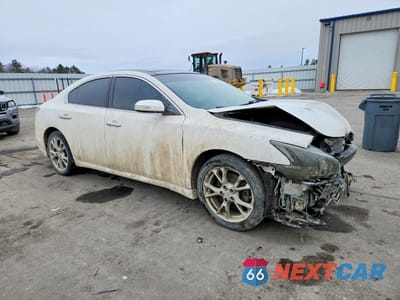 Czwarte zdjęcie samochodu z boku: 2012 NISSAN MAXIMA 3.5 S VIN:1N4AA5AP3CC827851 - miniatura