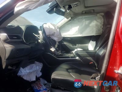 Zdjęcie 7 z 12 samochodu: 2021 TOYOTA HIGHLANDER XLE VIN:5TDGZRAHXMS524451 - miniatura