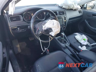 Zdjęcie 8 z 12 samochodu: 2017 VOLKSWAGEN JETTA SEL VIN:3VWL17AJ1HM303367 - miniatura