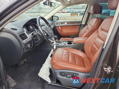 Zdjęcie 7 z 11 samochodu: 2015 VOLKSWAGEN TOUAREG V6 VIN:WVGEF9BP2FD006642 - miniatura