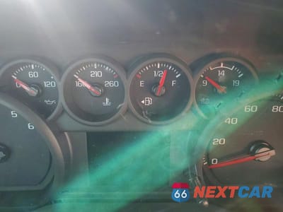 Zdjęcie 9 z 12 samochodu: 2025 CHEVROLET SILVERADO K1500 VIN:1GCUKAED9SZ279430 - miniatura