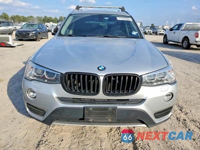 Piąte zdjęcie samochodu w środku: 2016 BMW X3 XDRIVE35I VIN:5UXWX7C51G0S17541 - miniatura
