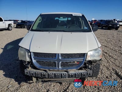 Piąte zdjęcie samochodu w środku: 2013 DODGE GRAND CARAVAN SE VIN:2C4RDGBG3DR790002 - miniatura