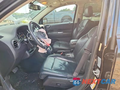 Zdjęcie 7 z 12 samochodu: 2017 JEEP COMPASS LATITUDE VIN:1C4NJDEB1HD177150 - miniatura