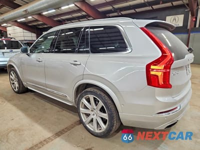 Drugie zdjęcie samochodu z przodu: 2018 VOLVO XC90 T6 VIN:YV4A22PL0J1364339 - miniatura
