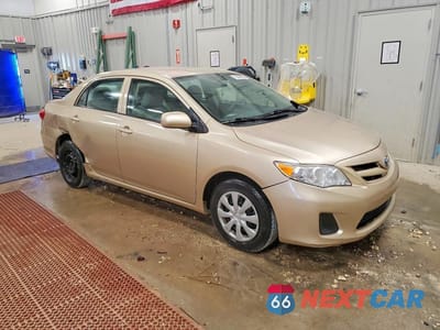 Czwarte zdjęcie samochodu z boku: 2012 TOYOTA COROLLA L VIN:2T1BU4EE7CC778492 - miniatura