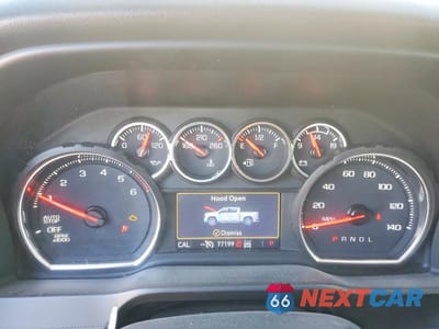 Zdjęcie 9 z 11 samochodu: 2021 CHEVROLET SILVERADO K1500 RST VIN:1GCUYEET8MZ353839 - miniatura