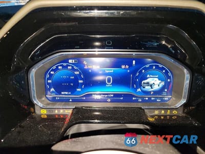 Zdjęcie 9 z 11 samochodu: 2024 CHEVROLET SILVERADO K1500 ZR2 VIN:3GCUDHE85RG310043 - miniatura