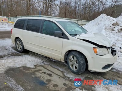 Czwarte zdjęcie samochodu z boku: 2013 DODGE GRAND CARAVAN SE VIN:2C4RDGBG3DR632968 - miniatura