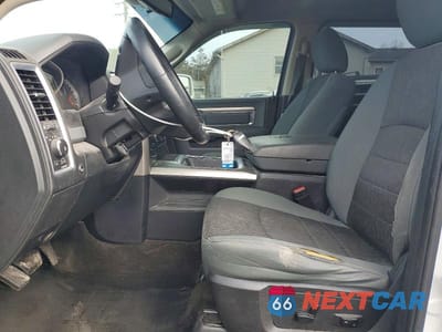 Zdjęcie 7 z 11 samochodu: 2015 RAM 1500 SLT VIN:1C6RR7LTXFS783800 - miniatura