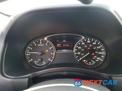 Zdjęcie 9 z 13 samochodu: 2019 NISS PATHFINDER S VIN:5N1DR2MNXKC590536 - miniatura