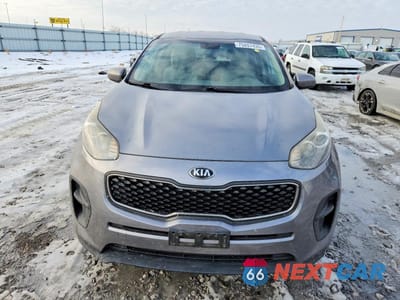 Piąte zdjęcie samochodu w środku: 2017 KIA SPORTAGE LX VIN:KNDPM3AC7H7096919 - miniatura