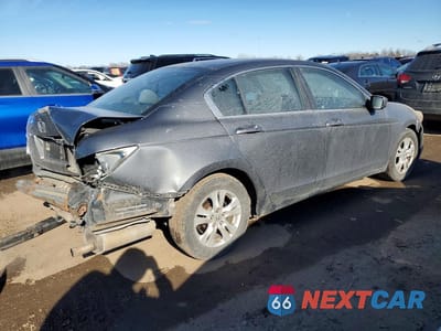 Trzecie zdjęcie samochodu z tyłu: 2009 HONDA ACCORD LXP VIN:1HGCP26459A035916 - miniatura