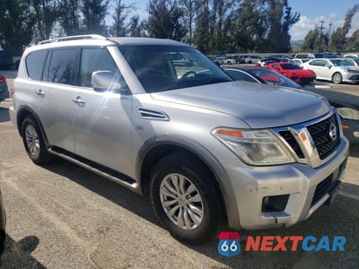Czwarte zdjęcie samochodu z boku: 2017 NISSAN ARMADA SV VIN:JN8AY2NC3H9504629 - miniatura