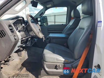Zdjęcie 7 z 14 samochodu: 2013 FORD F350 SUPER DUTY UTILITY / SERVICE TRUCK VIN:1FDRF3A65DEB92658 - miniatura