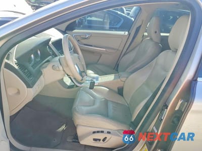 Zdjęcie 7 z 11 samochodu: 2011 VOLVO XC60 3.2 VIN:YV4940DL2B2210488 - miniatura