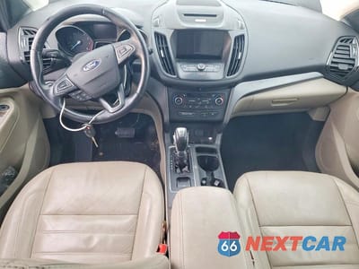 Zdjęcie 8 z 12 samochodu: 2018 FORD ESCAPE SEL VIN:1FMCU0HD7JUA51977 - miniatura