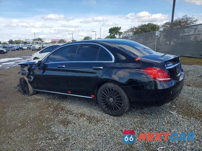 Drugie zdjęcie samochodu z przodu: 2019 MERCEDES-BENZ C 300 4MATIC VIN:55SWF8EB0KU316423 - miniatura
