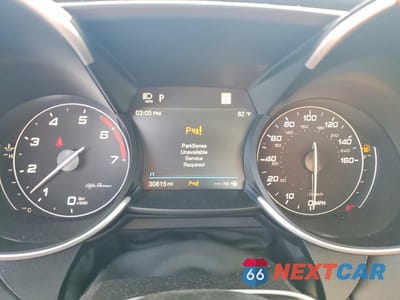 Zdjęcie 9 z 12 samochodu: 2023 ALFA ROMEO GIULIA VIN:ZARFAMBN4P7669628 - miniatura