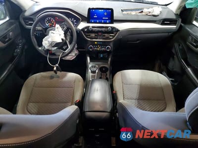 Zdjęcie 8 z 12 samochodu: 2022 FORD ESCAPE SE VIN:1FMCU9G65NUB14636 - miniatura