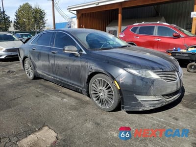 Czwarte zdjęcie samochodu z boku: 2013 LINCOLN MKZ VIN:3LN6L2JK7DR816895 - miniatura