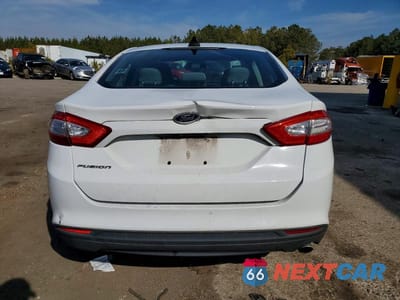Zdjęcie 6 z 11 samochodu: 2015 FORD FUSION S VIN:3FA6P0G76FR254139 - miniatura