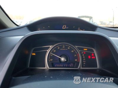Zdjęcie 9 z 12 samochodu: 2010 HONDA CIVIC VIN:2HGFA1F57AH559592 - miniatura