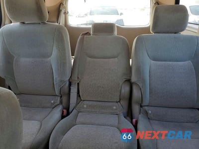 Zdjęcie 10 z 14 samochodu: 2005 TOYOTA SIENNA CE 8 PASSENGER VIN:5TDZA23C75S335637 - miniatura