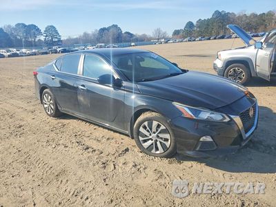 Czwarte zdjęcie samochodu z boku: 2019 NISSAN ALTIMA S VIN:1N4BL4BV6KN301075 - miniatura