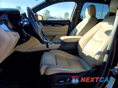 Zdjęcie 7 z 12 samochodu: 2017 CADILLAC XT5 LUXURY VIN:1GYKNBRS3HZ239828 - miniatura