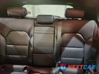 Zdjęcie 10 z 13 samochodu: 2019 MERCEDES-BENZ GLA 250 4MATIC VIN:WDCTG4GB7KU016757 - miniatura