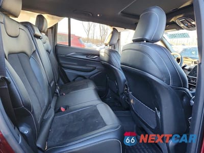 Zdjęcie 11 z 12 samochodu: 2023 JEEP GRAND CHEROKEE LAREDO VIN:1C4RJHAG5PC669582 - miniatura