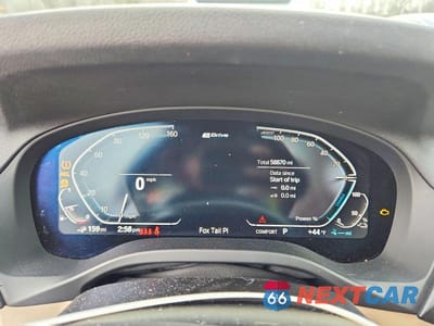 Zdjęcie 9 z 12 samochodu: 2021 BMW X3 XDRIVE30E VIN:5UXTS1C04M9D71416 - miniatura