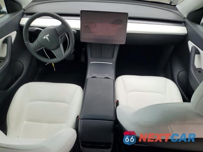 Zdjęcie 8 z 14 samochodu: 2022 TESLA MODEL Y VIN:7SAYGDEE7NF417881 - miniatura