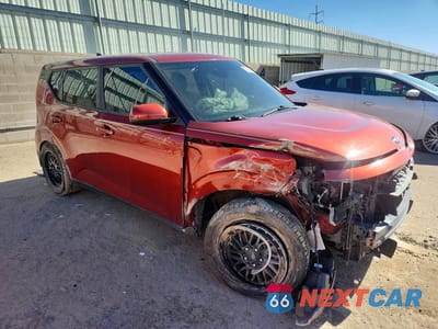 Czwarte zdjęcie samochodu z boku: 2020 KIA SOUL LX VIN:KNDJ23AUXL7093039 - miniatura