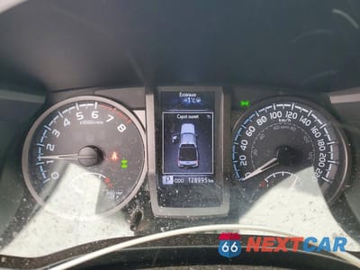 Zdjęcie 9 z 12 samochodu: 2018 TOYOTA TACOMA DOUBLE CAB VIN:5TFDZ5BN0JX030315 - miniatura