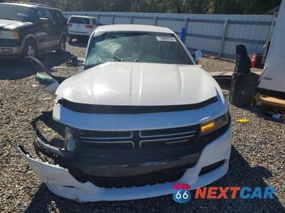 Piąte zdjęcie samochodu w środku: 2017 DODGE CHARGER SE VIN:2C3CDXBGXHH628616 - miniatura