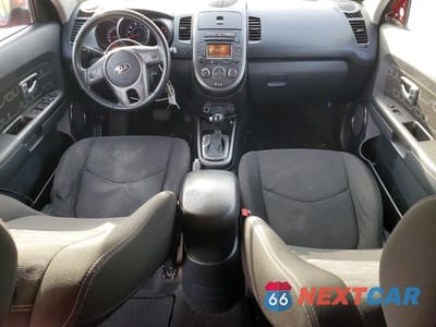 Zdjęcie 8 z 13 samochodu: 2013 KIA SOUL + VIN:KNDJT2A67D7490296 - miniatura