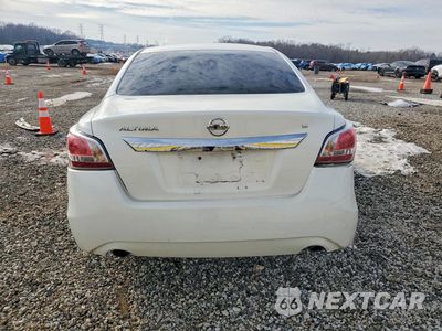 Zdjęcie 6 z 12 samochodu: 2015 NISSAN ALTIMA 2.5 S VIN:1N4AL3AP3FN370546 - miniatura