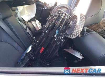 Zdjęcie 10 z 11 samochodu: 2020 TOYOTA CAMRY XSE VIN:4T1K61AK5LU398540 - miniatura