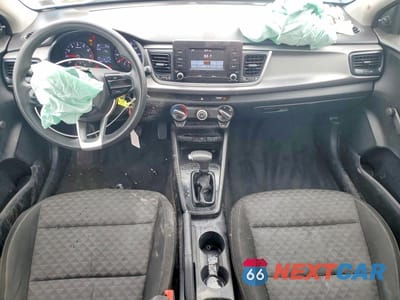 Zdjęcie 8 z 11 samochodu: 2018 KIA RIO LX VIN:3KPA24AB2JE047089 - miniatura