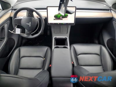 Zdjęcie 8 z 13 samochodu: 2023 TESLA MODEL Y VIN:7SAYGDEE8PA093243 - miniatura