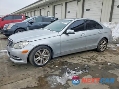 2013 MERCEDES-BENZ C 250 WDDGF4HB9DA743465 - główne zdjęcie licytacji z USA - miniatura