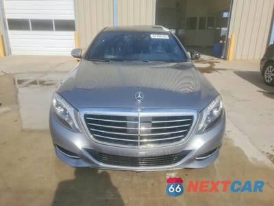 Piąte zdjęcie samochodu w środku: 2015 MERCEDES-BENZ S 550 VIN:WDDUG8CB2FA146112 - miniatura